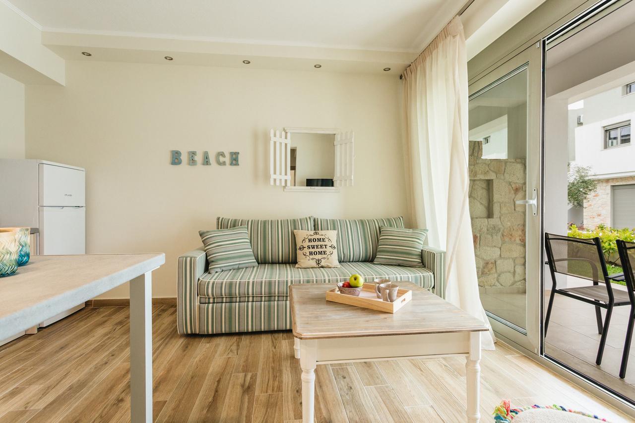 Enastron Apartment Pefkochori Ngoại thất bức ảnh