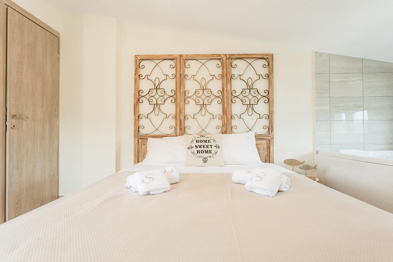 Enastron Apartment Pefkochori Ngoại thất bức ảnh